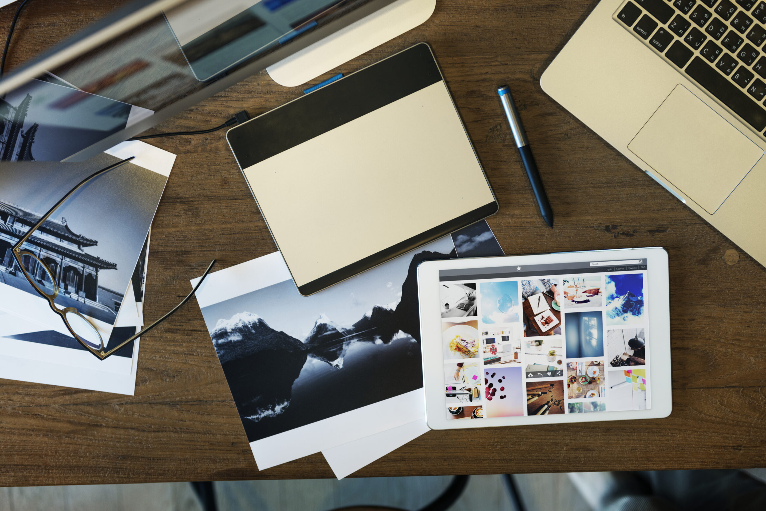 Digital Tablet Photography Design Studio Editing Concept